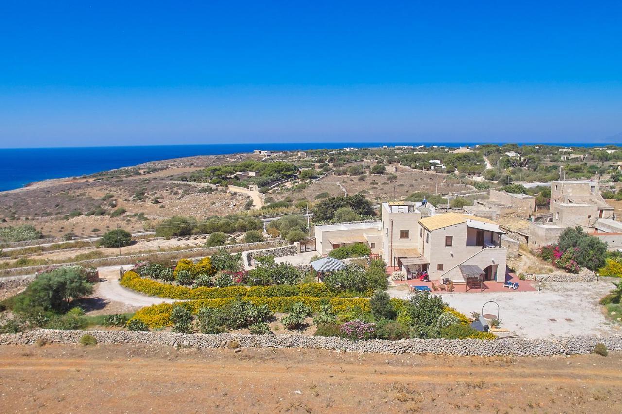 Case Canino Favignana Buitenkant foto